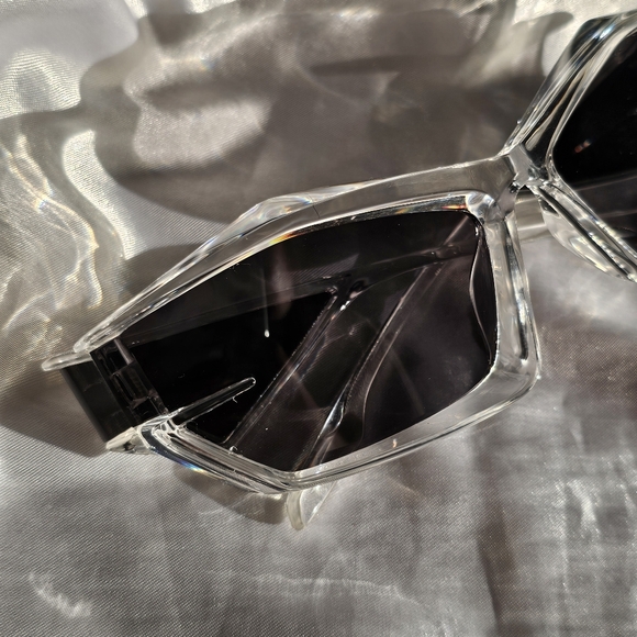 Cyber Y2K Geometric Sunglasses - Picture 2 of 7